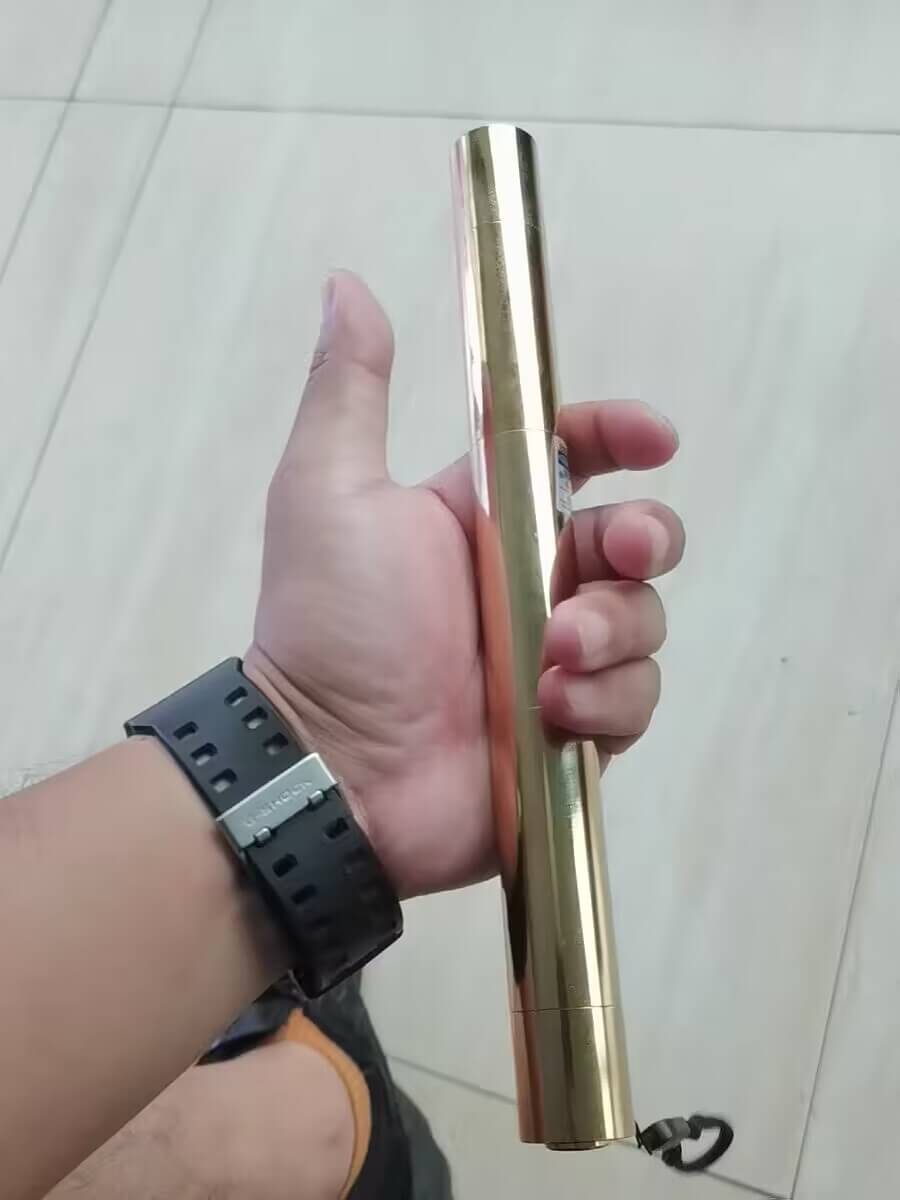 Long Range Laser Pointer